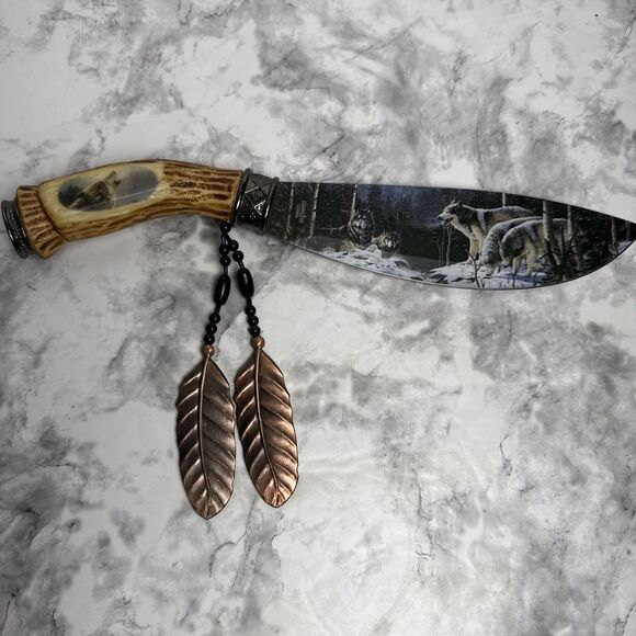 Indian Art Knife Wildlife Collection 2006 Wolf With Display Stand Winter - Picture 5 of 9